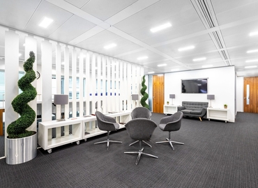 50 m² Shared workspace  in The City of London, 6 London Street (EC3R 7LP) - 8 | MatchOffice.com