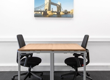  Meeting room hire in The City of London, Borough High Street 100, 100 m² - MatchOffice.co.uk