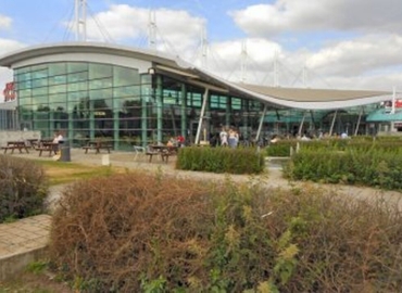 Meeting room in Staffordshire, M6 Toll Junctions T6/T7, 100 m² - MatchOffice.co.uk