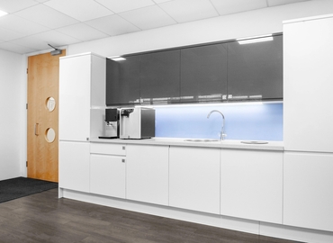 Business centre  in Southampton, Southampton International Business Park, 18 m² - MatchOffice.co.uk