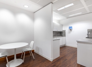 Virtual office space in West London, 5 Kew Road (TW9 2PR) - 1 | MatchOffice.com