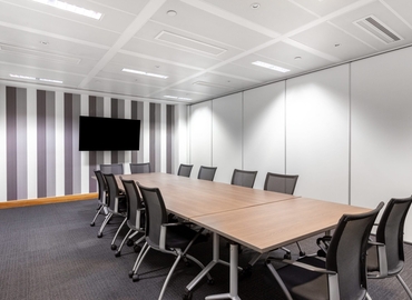  Meeting room hire in West London, 5 Kew Road, 20 m² - MatchOffice.co.uk