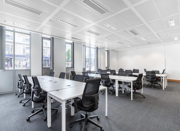  Meeting room hire in West London, 5 Kew Road, 20 m² - MatchOffice.co.uk