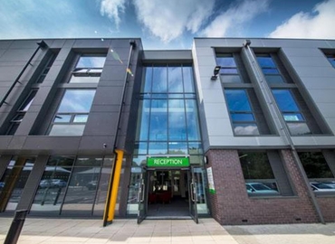 Meeting room in West Sussex, Terminus Road, 70 m² - MatchOffice.co.uk