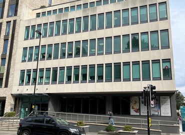  Meeting room for rent in Hampshire, Cumberland House, 100 m² - MatchOffice.co.uk