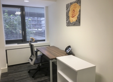 Virtual office Great West Road TW8 9HH West London