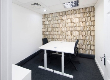 50 m² Shared office  in The City of London, 100 Pall Mall (SW1Y 5NQ) - 4 | MatchOffice