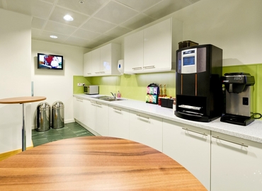 Meeting room in The City of London, Hanover Square 17, 100 m² - MatchOffice.co.uk