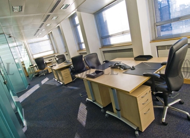  Meeting room hire in The City of London, Portland House, 30 m² - MatchOffice.co.uk