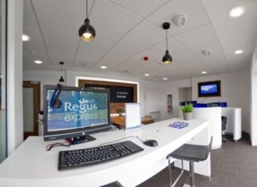  Business center  in West Berkshire, Membury Motorway Services, 100 m² - MatchOffice.co.uk