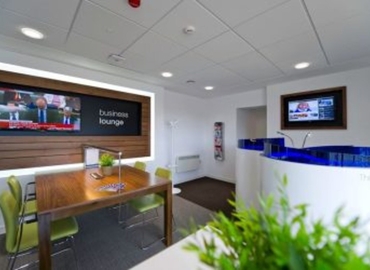 Meeting room in West Berkshire, Membury Motorway Services, 100 m² - MatchOffice.co.uk