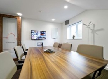 Meeting room in West Berkshire, Membury Motorway Services, 100 m² - MatchOffice.co.uk