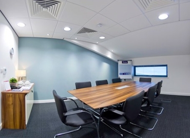 100 m² Conference space in Surrey, Cobham Road 15 (KT11 3DB) - 7 | MatchOffice