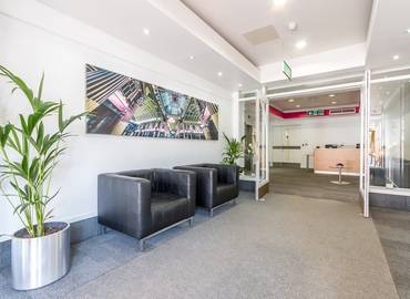 Business center 25 Clarendon Road RH1 1QZ Surrey