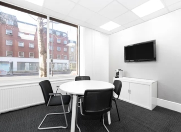  Meeting room for rent in The City of London, Grays Inn Road 356-364, 100 m² - MatchOffice.co.uk