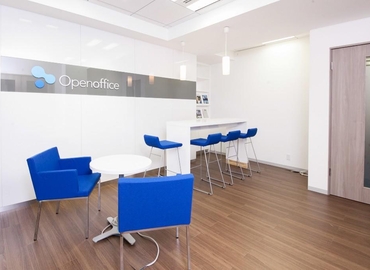  Meeting room hire in The City of London, Tottenham Court Road 85, 30 m² - MatchOffice.co.uk