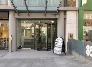  Meeting room for rent in The City of London, Tottenham Court Road 85, 30 m² - MatchOffice.co.uk