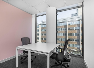 Meeting room in The City of London, Tottenham Court Road 85, 30 m² - MatchOffice.co.uk