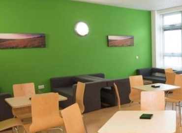 Meeting room in West Sussex, Little High Street, 100 m² - MatchOffice.co.uk