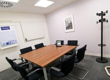Business centre  in St Helier, Floor One, 25 m² - MatchOffice.co.uk