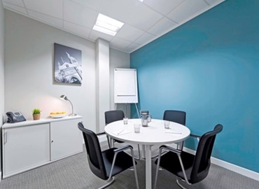 Meeting room in Leicester, 6 St George's Way, 100 m² - MatchOffice.co.uk
