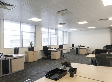  Meeting room hire in The City of London, 45 Moorfields, 25 m² - MatchOffice.co.uk