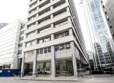 Meeting room in The City of London, 45 Moorfields, 25 m² - MatchOffice.co.uk