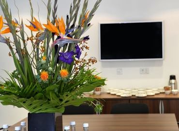  Meeting room for rent in West London, 52 - 53 The Mall, 20 m² - MatchOffice.co.uk