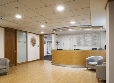 21 m² Conference room in Windsor, 59-60 Thames Street (SL4 1TX) - 2 | MatchOffice