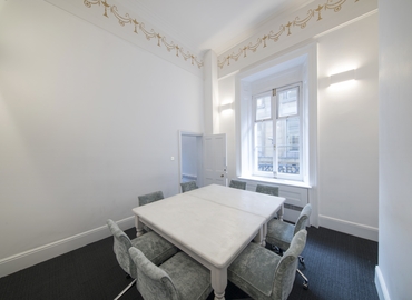  Meeting room for rent in Manchester, 82 King Street, 100 m² - MatchOffice.co.uk