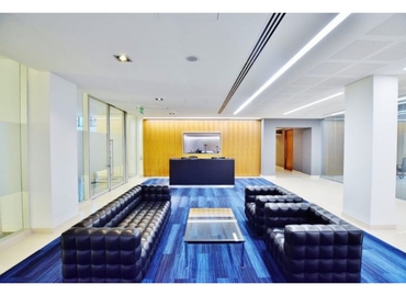 45 m² Co-working  in The City of London, 83-85 Baker Street (W1U 6AG) - 10 | MatchOffice