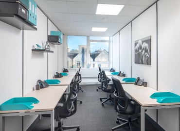 Virtual office in Edinburgh ○ Rent virtual address with MatchOffice