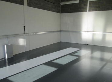 Business center Aerodrome Road PO13 0FQ Hampshire