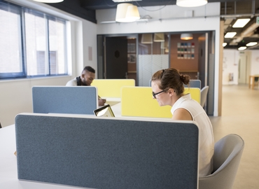  Meeting room hire in North London, Causeway House, 100 m² - MatchOffice.co.uk