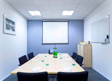 Business centre  in Portsmouth, Ground Floor Building 1000 Lakeside, 17 m² - MatchOffice.co.uk