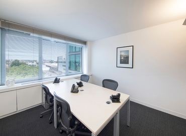 Virtual office Hammersmith Grove 26-28 W6 7BA West London
