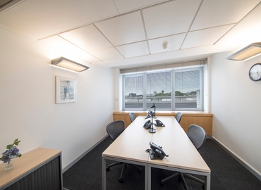 Virtual office Hammersmith Grove 26-28 W6 7BA West London
