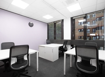 Business center Kensington High Street 239 W8 6SN West London