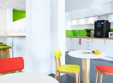  Meeting room for rent in High Wycombe, Lincoln Road, 100 m² - MatchOffice.co.uk