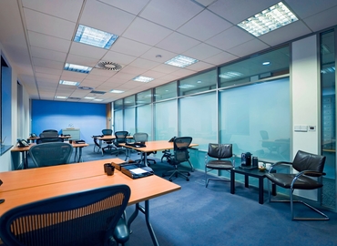 Meeting room in Bristol, Lower Castle Street, 35 m² - MatchOffice.co.uk