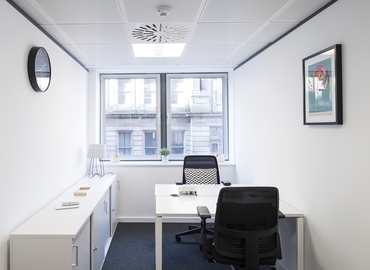  Meeting room hire in Birmingham Centre, Newhall Street 12-22, 100 m² - MatchOffice.co.uk