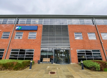 Business center North Road, Pioneer Business Park CH65 1BW Ellesmere Port