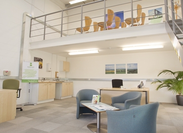 50 m² Conference hall in Gloucestershire, Oakfield Close (GL20 8SD) - 0 | MatchOffice
