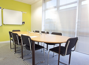 Business centre  in Hampshire, Premier Way, 50 m² - MatchOffice.co.uk