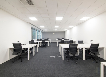  Meeting room for rent in Bracknell, Venture House, 30 m² - MatchOffice.co.uk