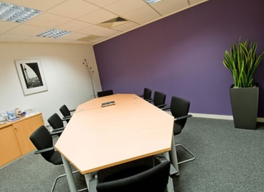 30 m² Business space in Cannock, Watling Court (WS11 0EL) - 3 | MatchOffice.com
