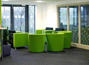 Meeting room in Exeter, Yeoford Way, 30 m² - MatchOffice.co.uk