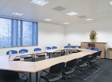 Meeting room in Cambridgeshire, 1010 Cambourne Business Park, 40 m² - MatchOffice.co.uk