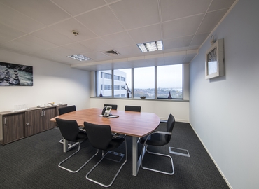  Meeting room for rent in West London, 11 Millington Road, 20 m² - MatchOffice.co.uk