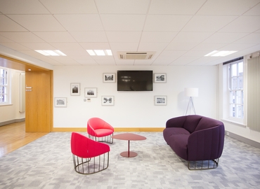 Meeting room in Belfast, 12- 16 Bridge Street, 35 m² - MatchOffice.co.uk